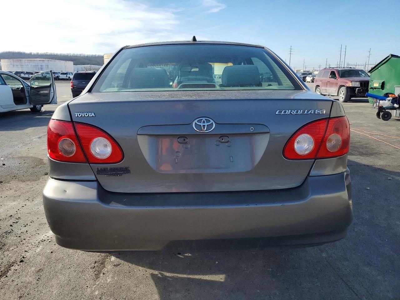 2005 TOYOTA COROLLA CE photo 6
