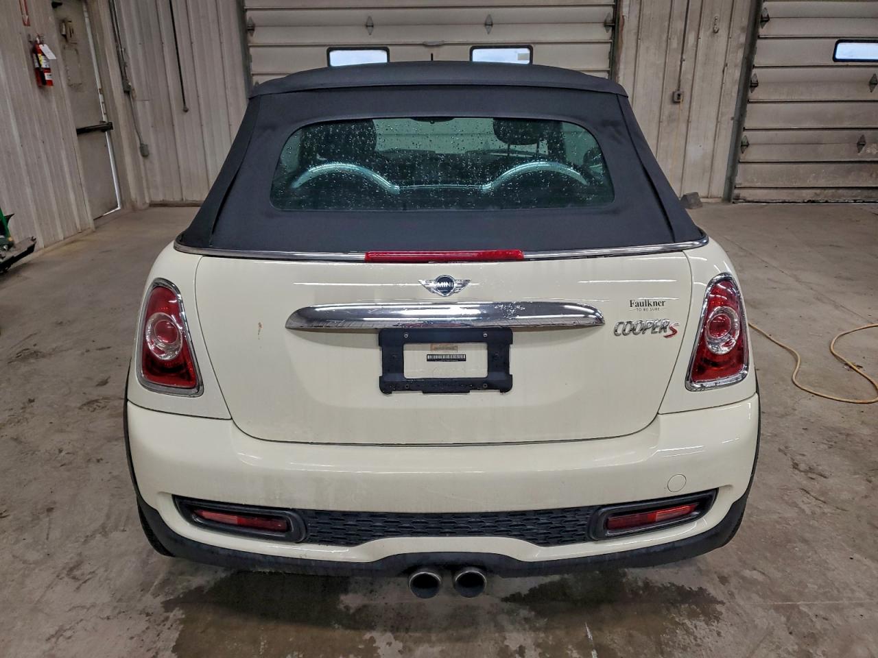 2011 MINI COOPER S photo 6