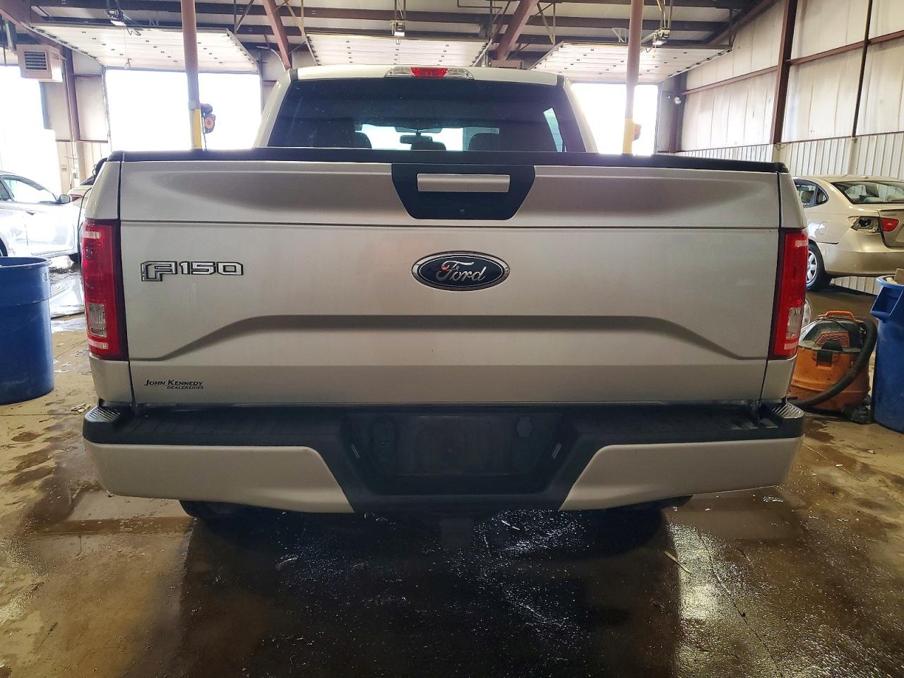 2017 FORD F150 SUPERCREW photo 6