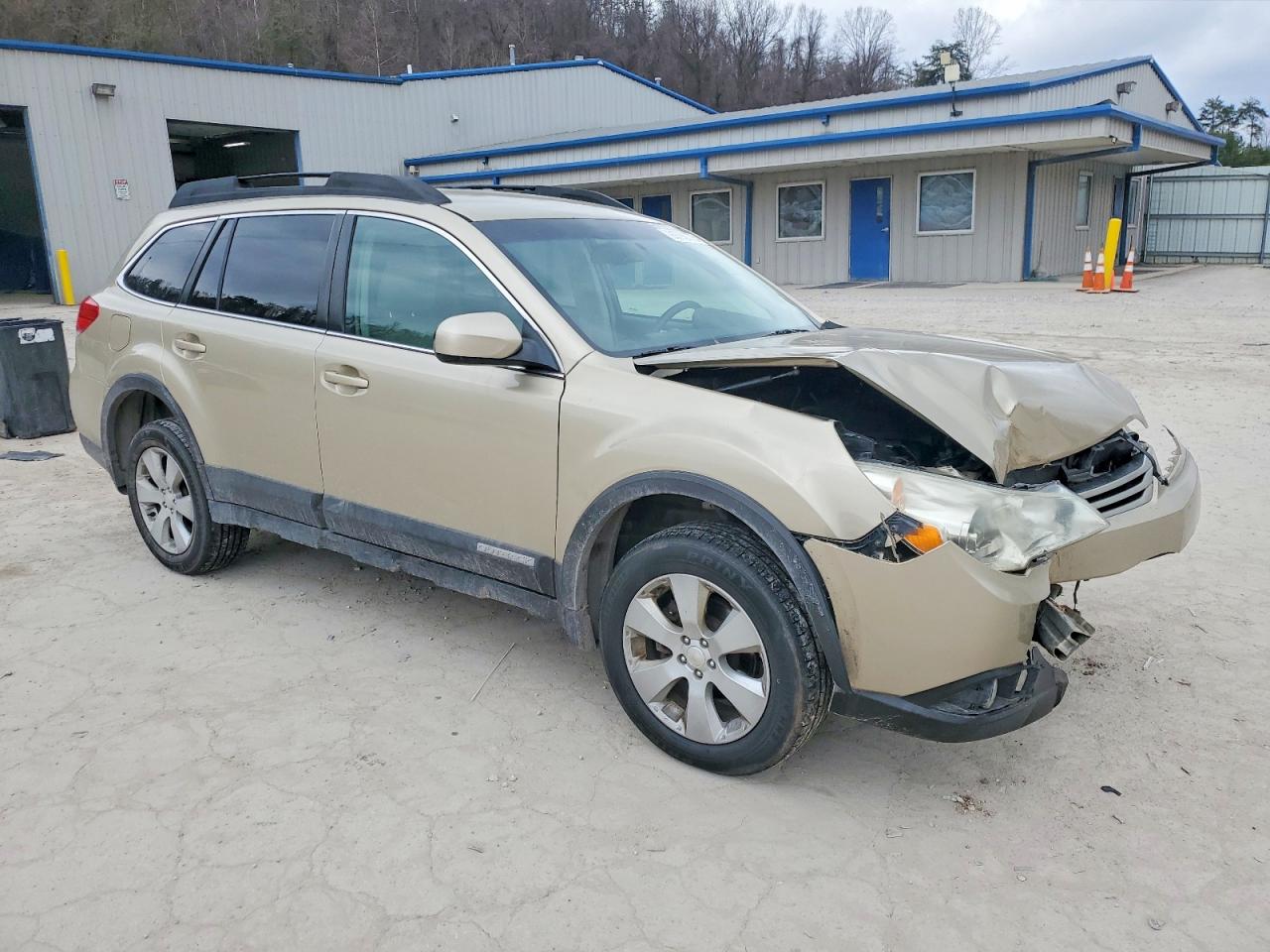 2010 SUBARU OUTBACK 2.5I PREMIUM photo 4