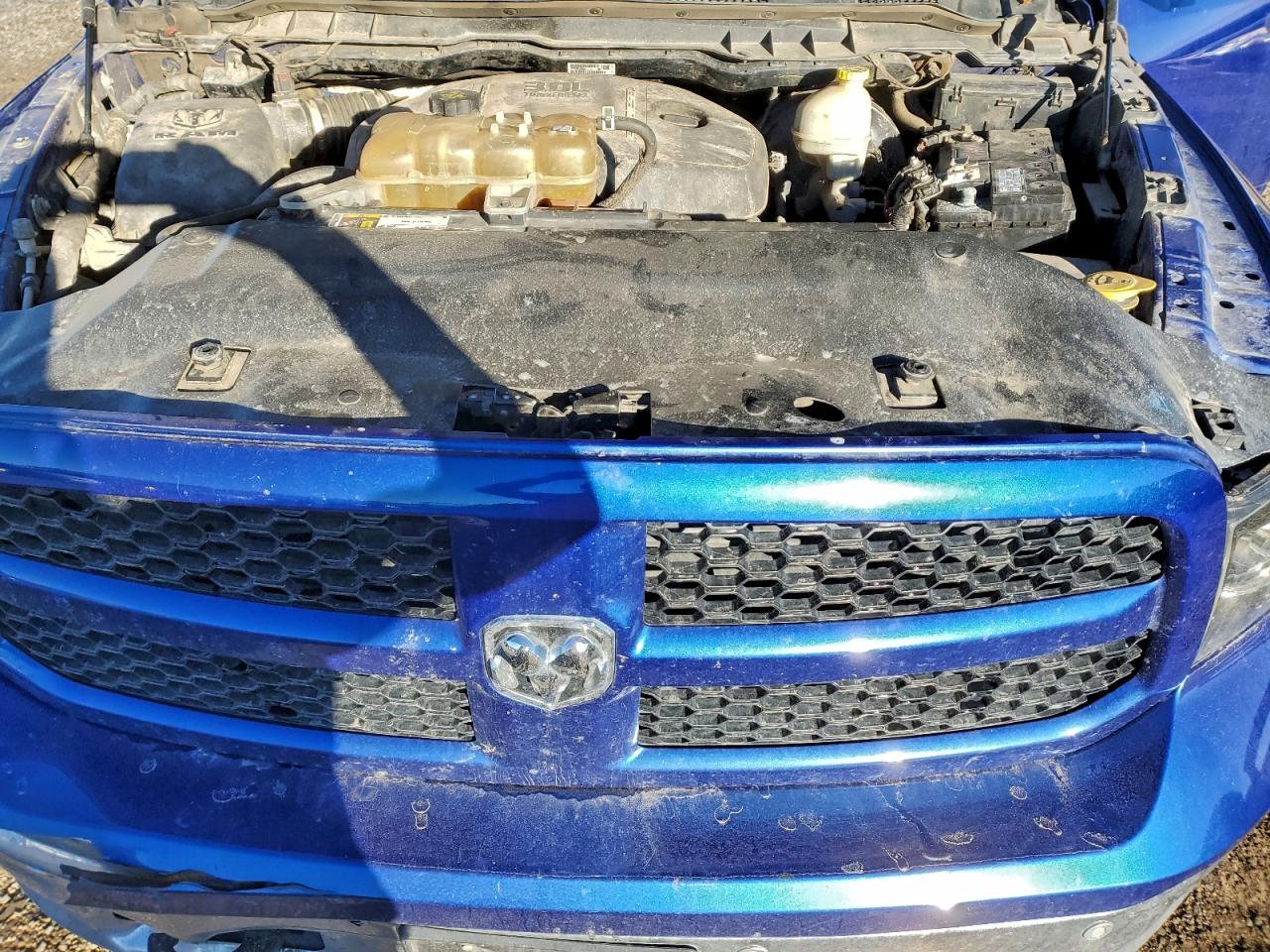 2016 RAM 1500 SLT photo 11