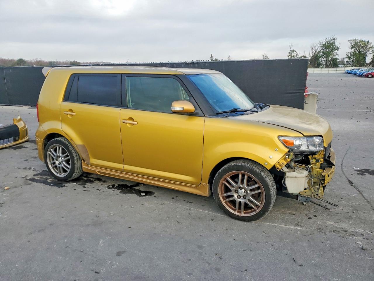 2008 TOYOTA SCION XB photo 4
