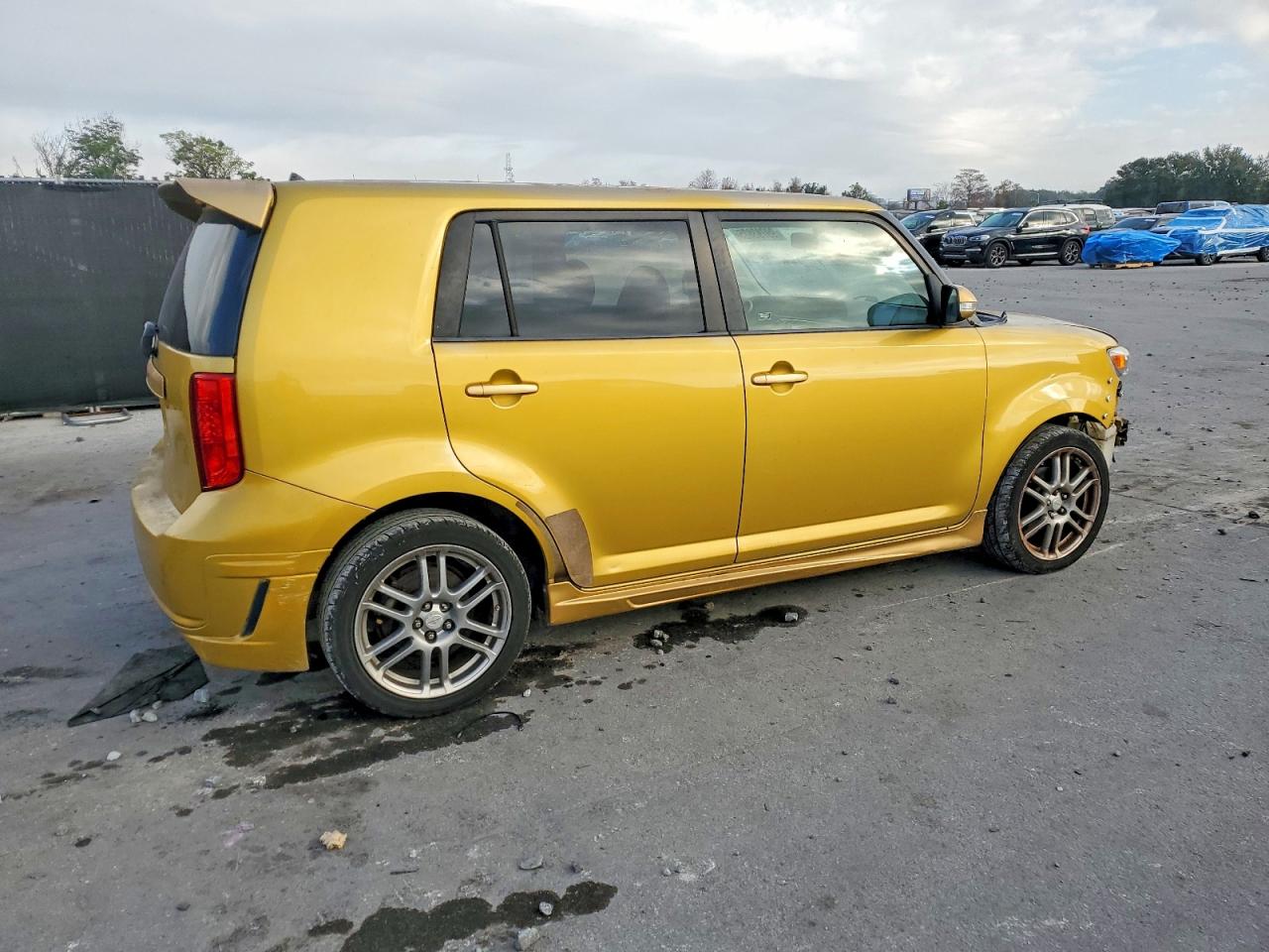 2008 TOYOTA SCION XB photo 3