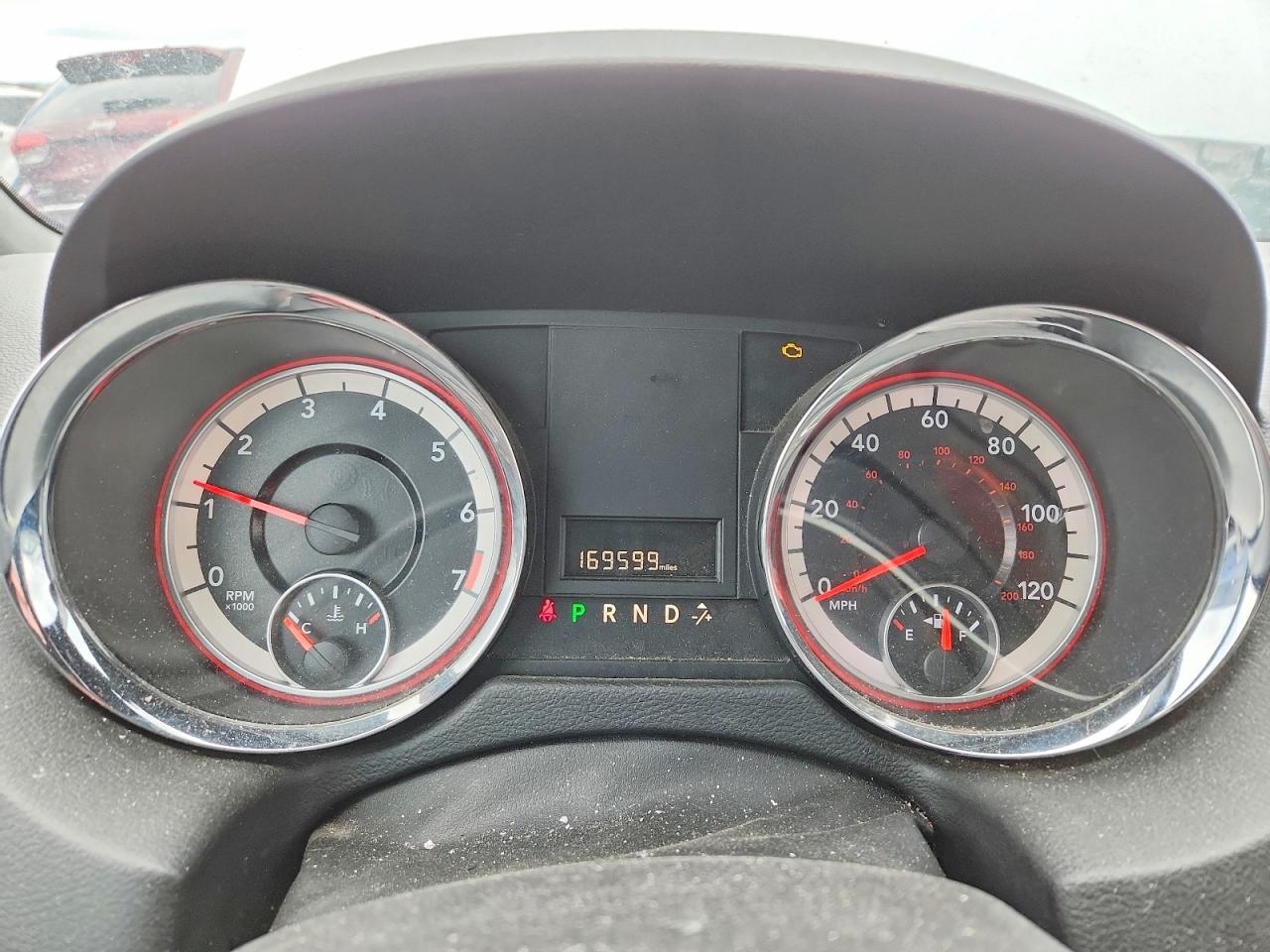 2015 DODGE GRAND CARAVAN SE photo 17
