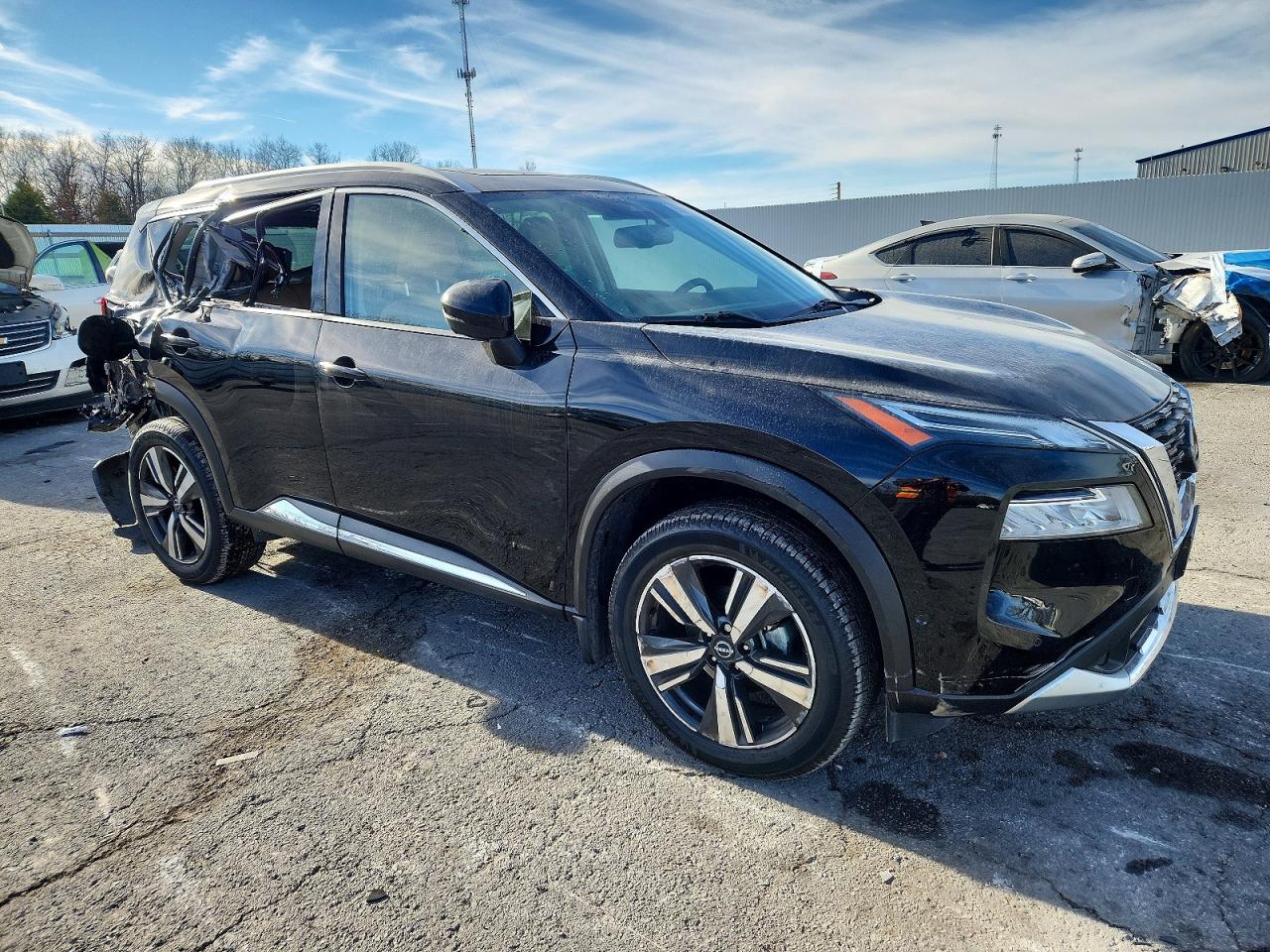 2023 NISSAN ROGUE PLATINUM photo 4