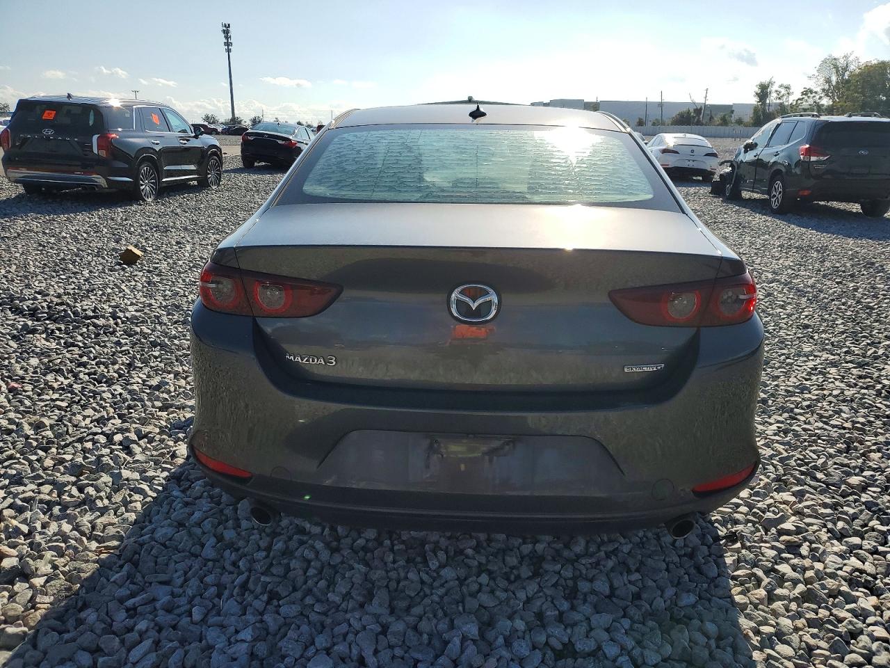 2019 MAZDA 3 PREMIUM photo 6