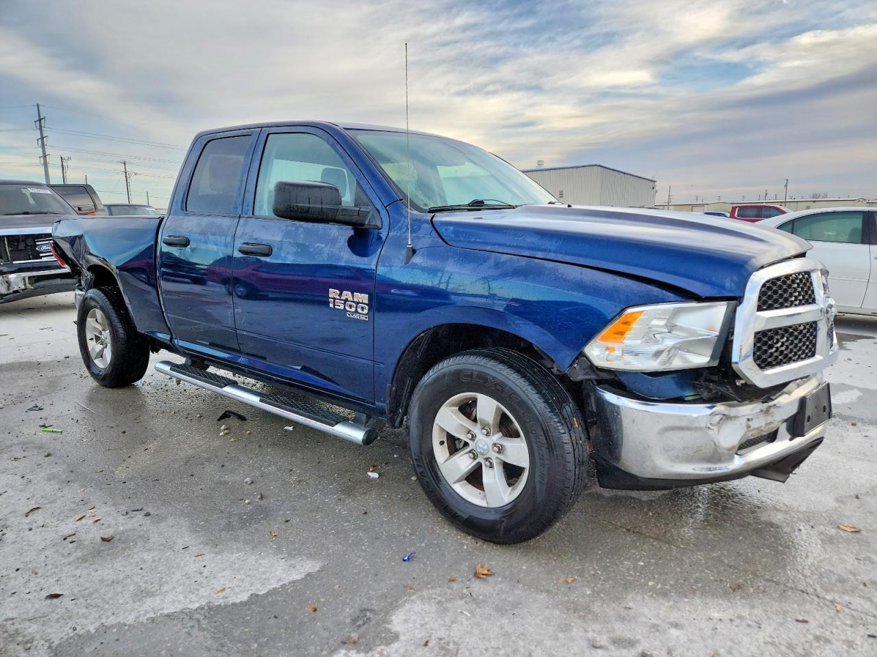 2019 RAM 1500 CLASSIC TRADESMAN photo 4