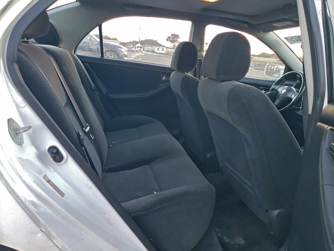 2003 TOYOTA COROLLA CE photo 10