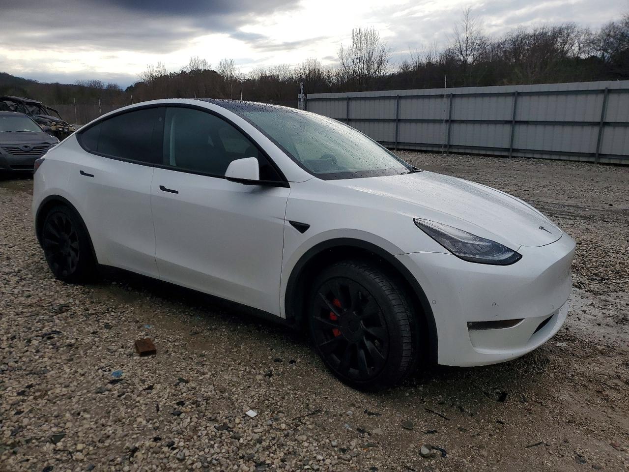 2021 TESLA MODEL Y photo 4