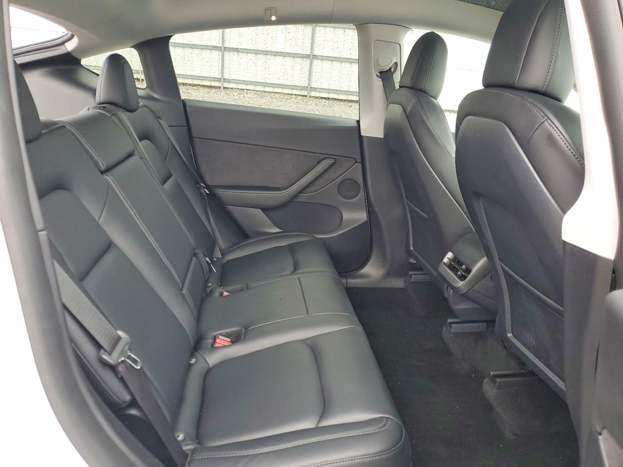 2021 TESLA MODEL Y photo 10