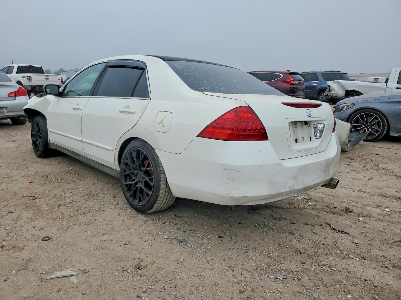 2006 HONDA ACCORD LX photo 2
