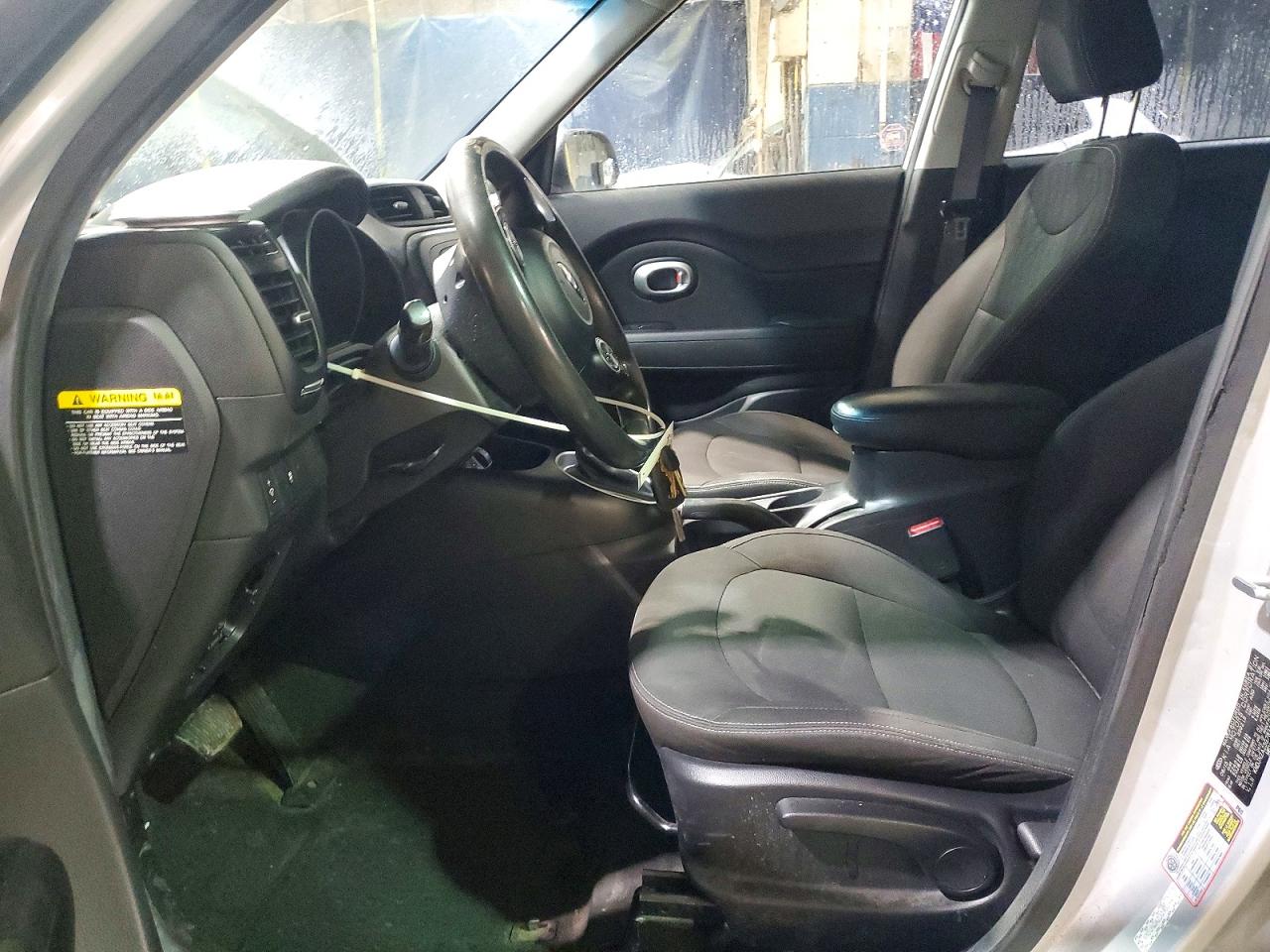 2016 KIA SOUL photo 7