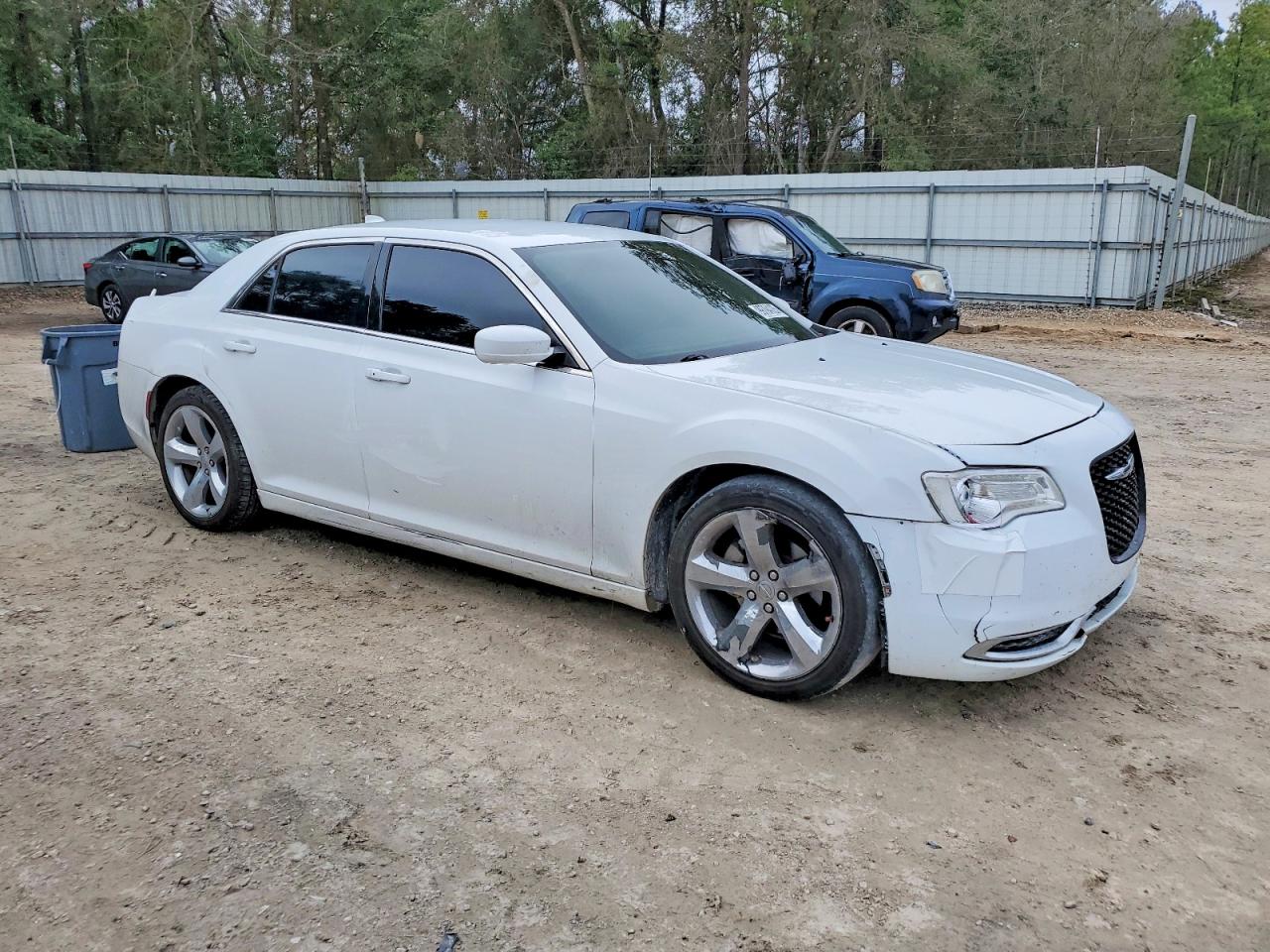 2015 CHRYSLER 300 LIMITED photo 7