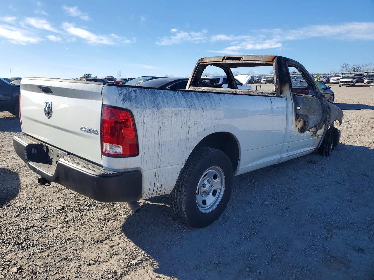 2023 RAM 1500 CLASSIC TRADESMAN photo 5