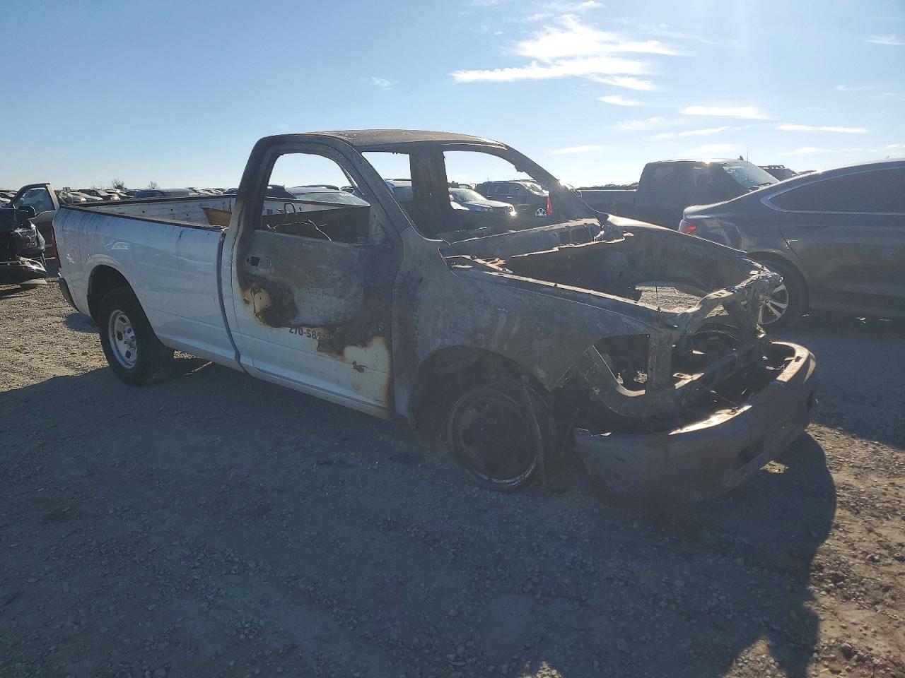 2023 RAM 1500 CLASSIC TRADESMAN photo 7