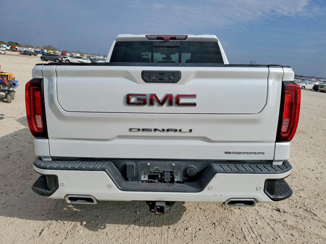2021 GMC SIERRA K1500 DENALI photo 6