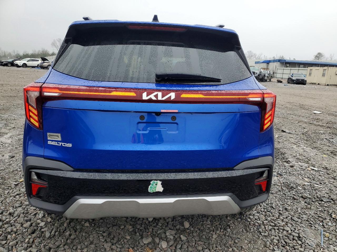 2025 KIA SELTOS S photo 6