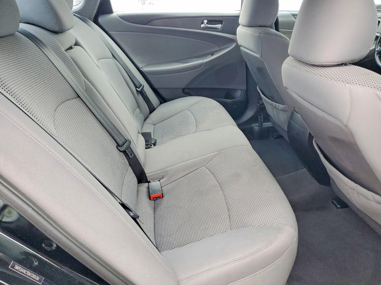 2013 HYUNDAI SONATA GLS photo 10