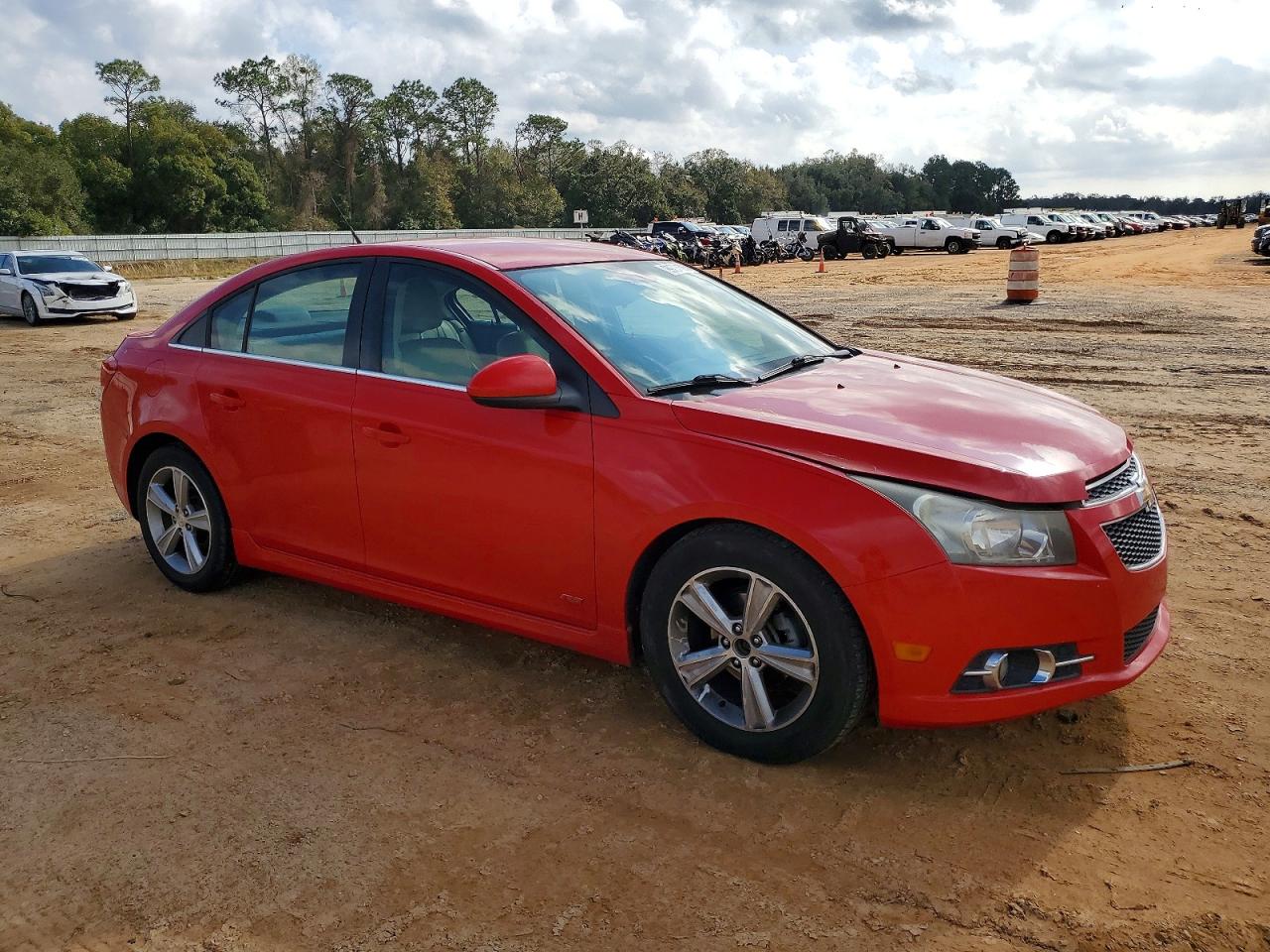 2014 CHEVROLET CRUZE LT photo 4