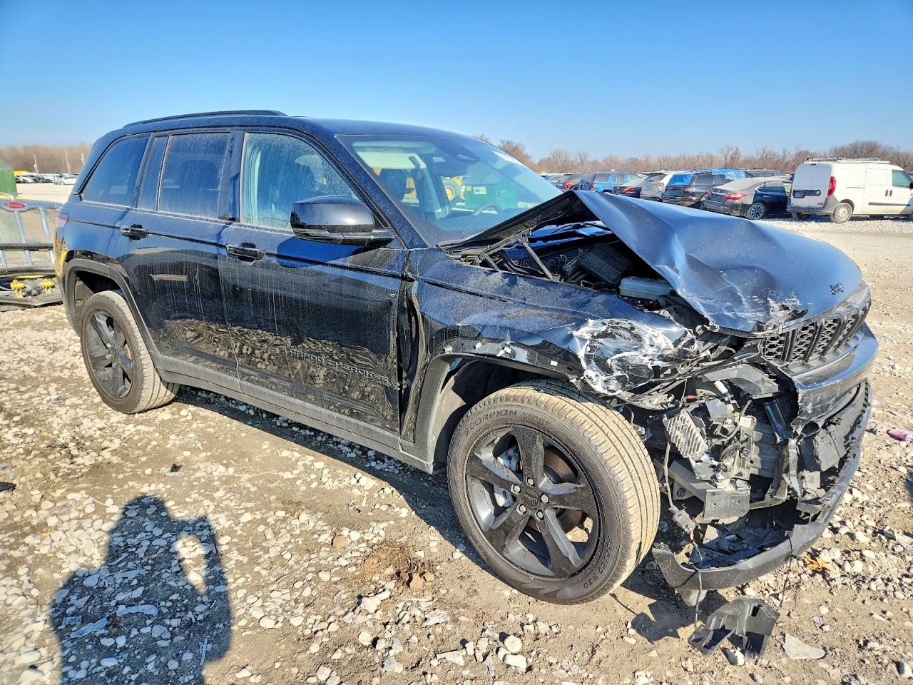 2024 JEEP GRAND CHEROKEE LIMITED photo 4