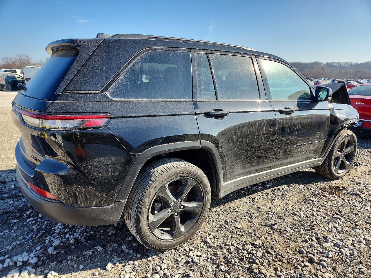 2024 JEEP GRAND CHEROKEE LIMITED photo 3