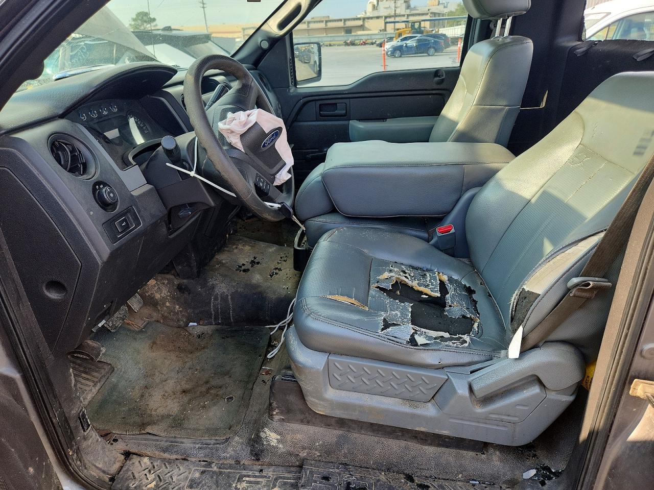 2013 FORD F150 photo 13