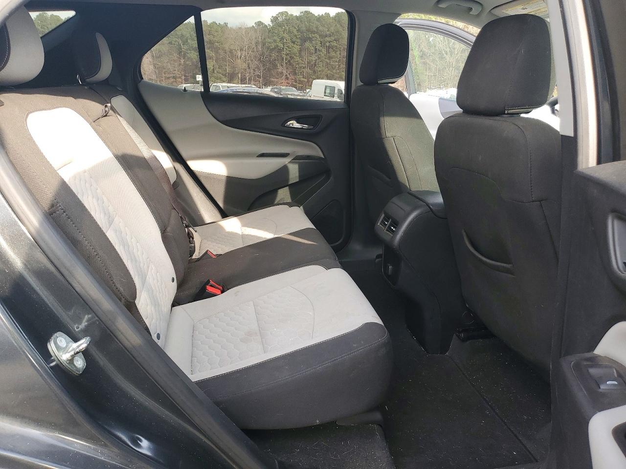 2018 CHEVROLET EQUINOX LS photo 11