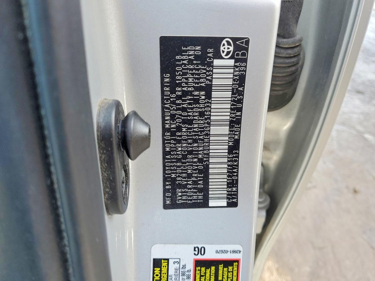 2016 TOYOTA COROLLA L photo 12