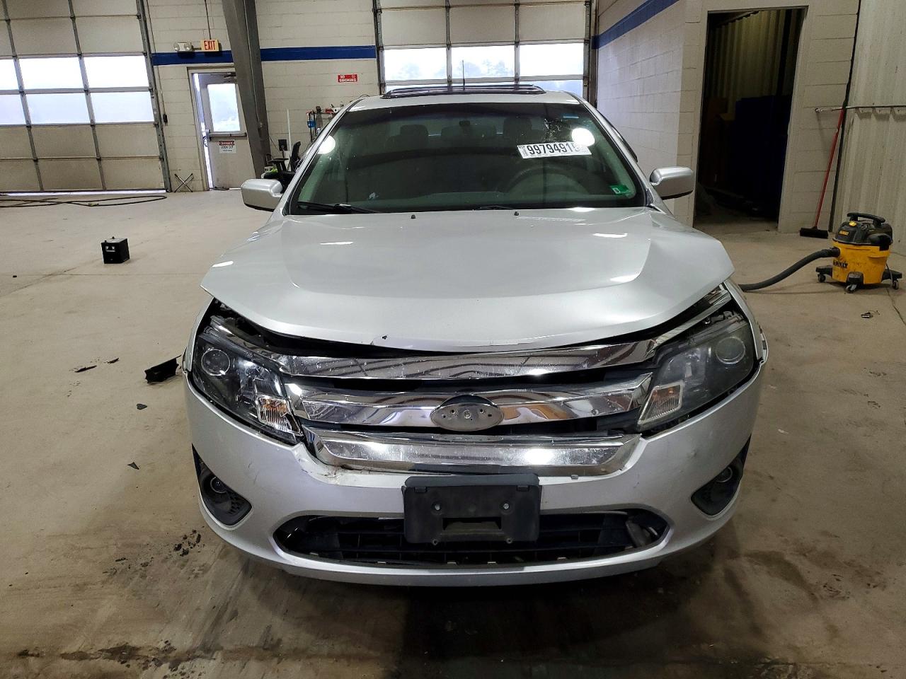 2012 FORD FUSION SE photo 5