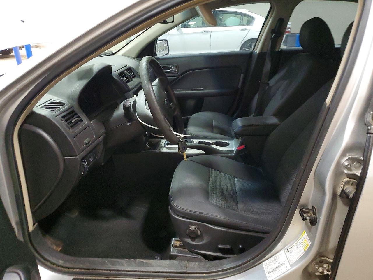2012 FORD FUSION SE photo 7