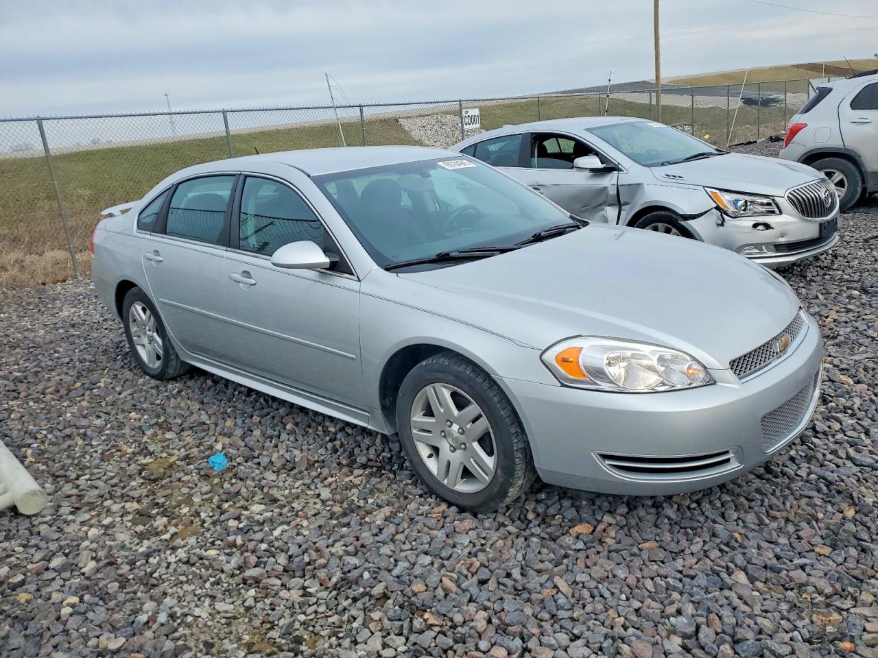 2013 CHEVROLET IMPALA LT photo 4