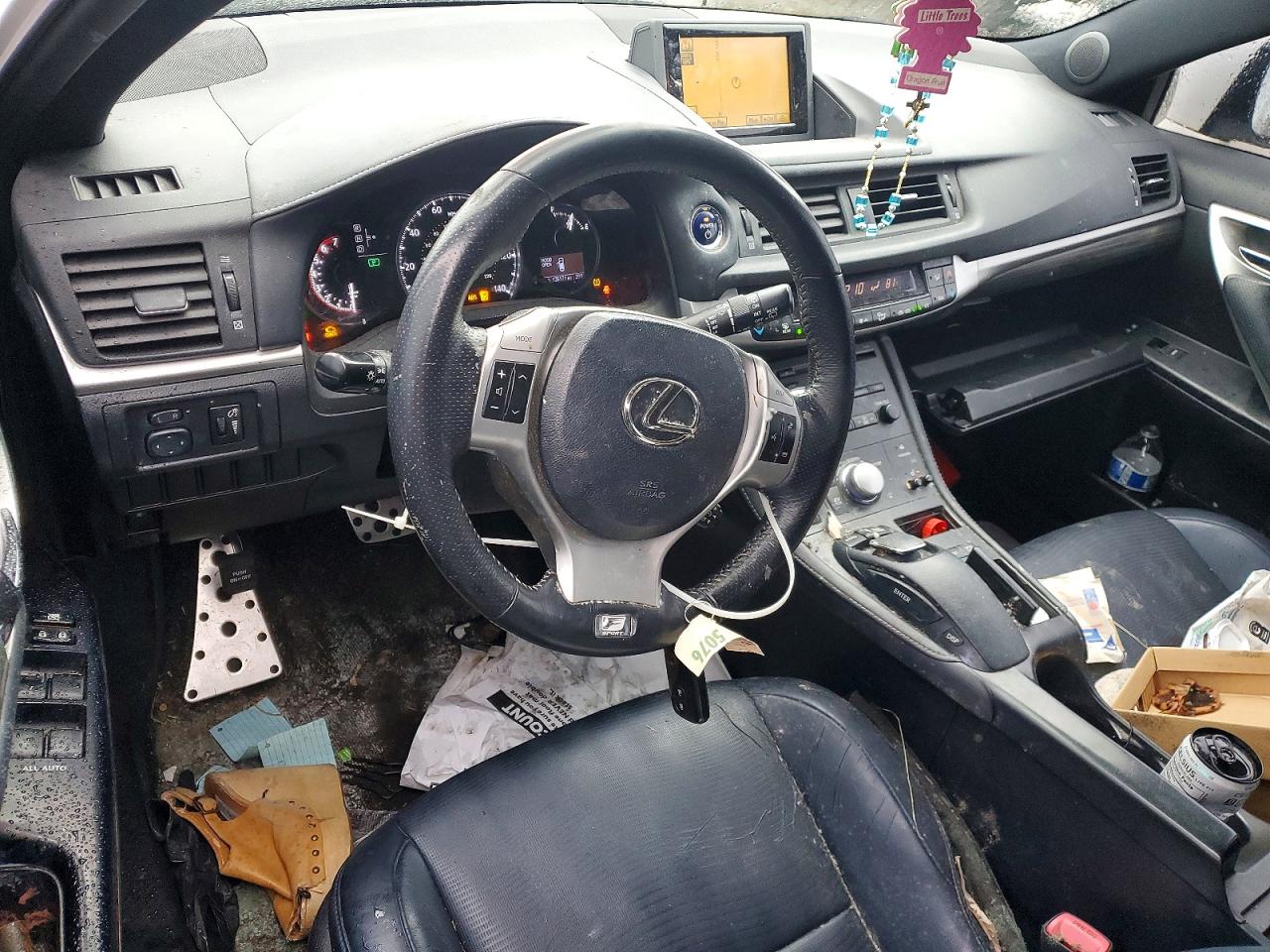 2012 LEXUS CT 200 photo 8