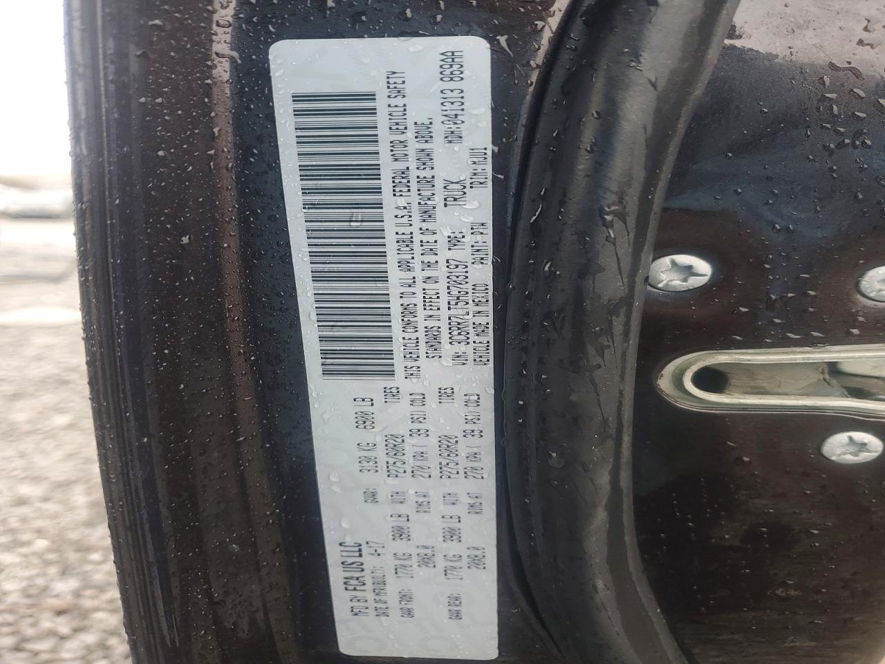 2017 RAM 1500 SLT photo 13