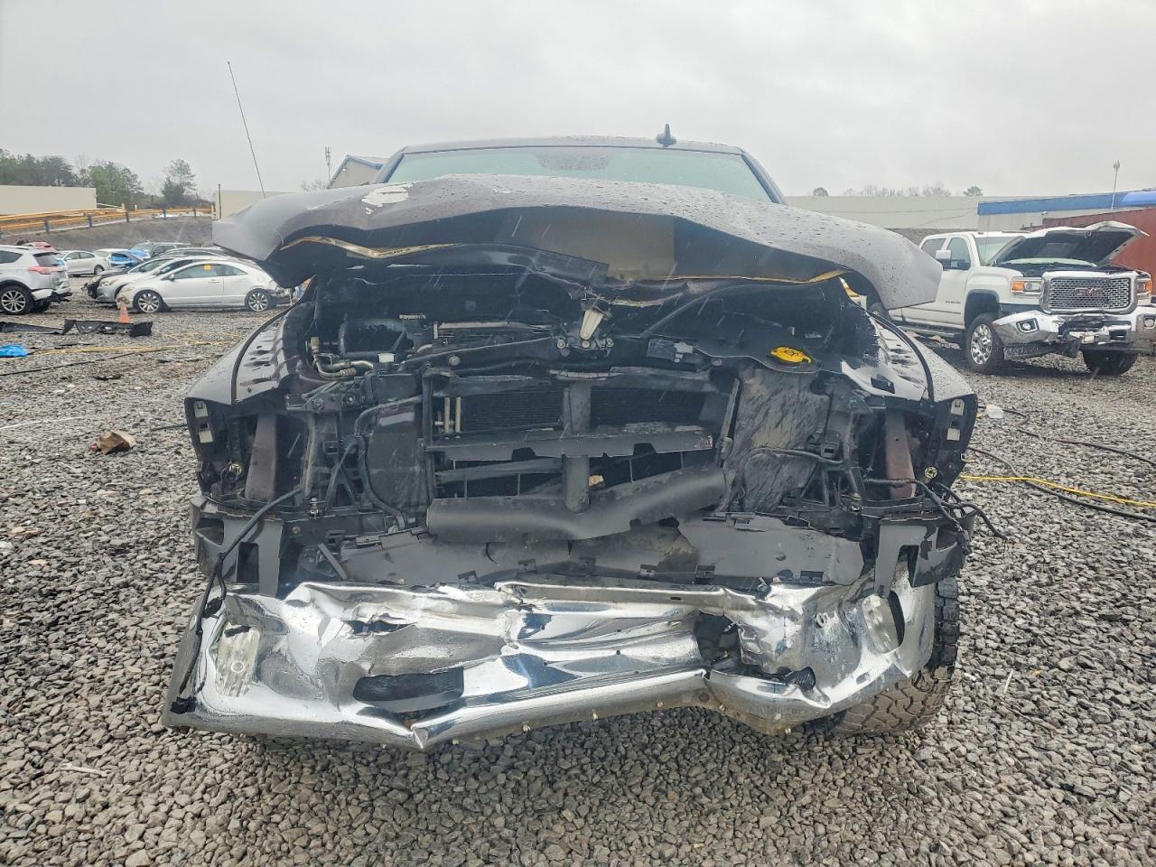 2017 RAM 1500 SLT photo 5