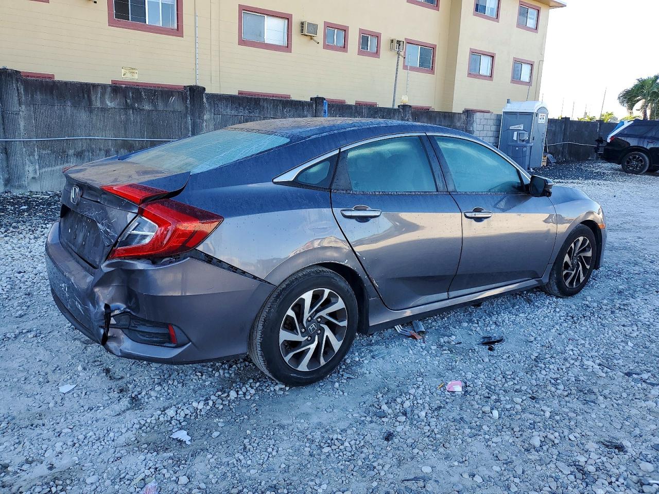 2016 HONDA CIVIC EX photo 3