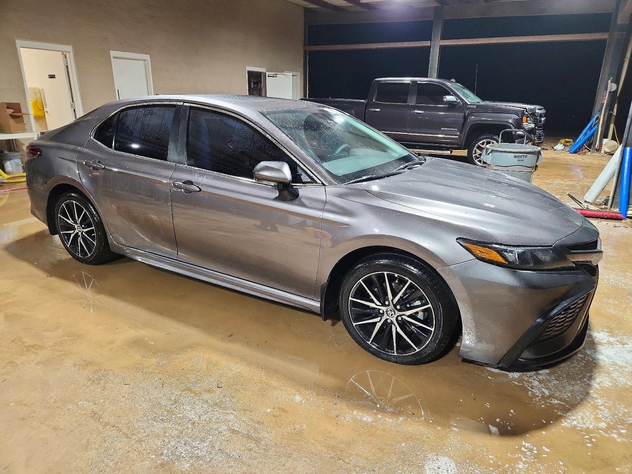 2024 TOYOTA CAMRY SE NIGHT SHADE photo 7