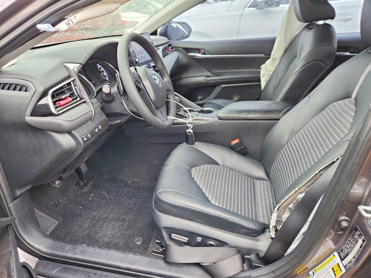 2024 TOYOTA CAMRY SE NIGHT SHADE photo 13