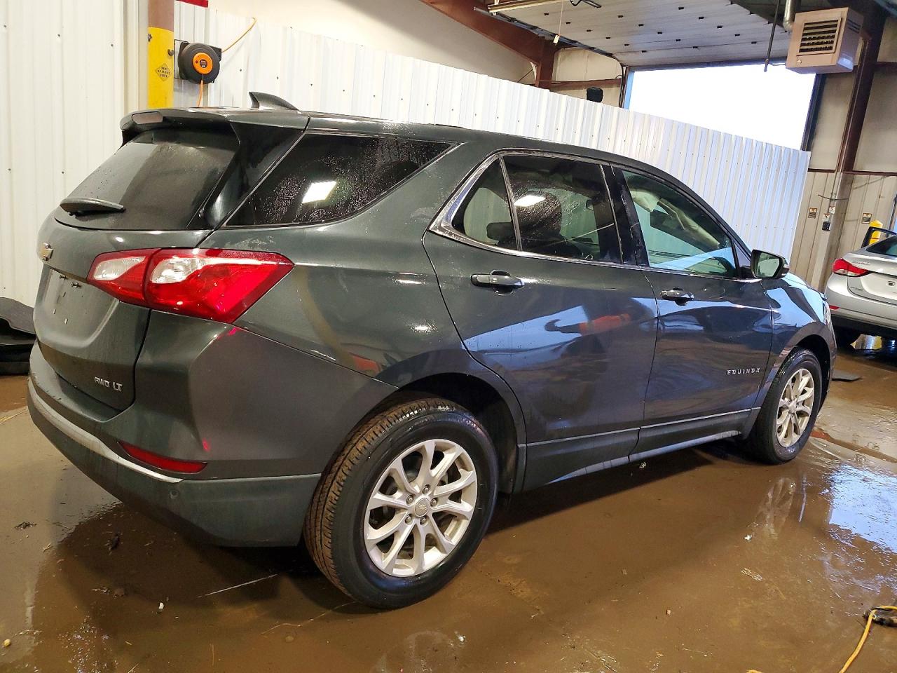 2018 CHEVROLET EQUINOX LT photo 3