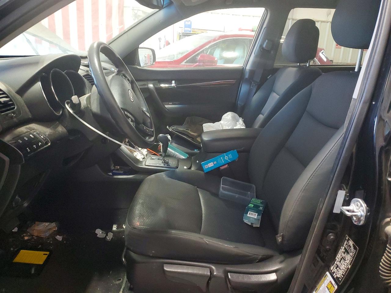 2012 KIA SORENTO BASE photo 7