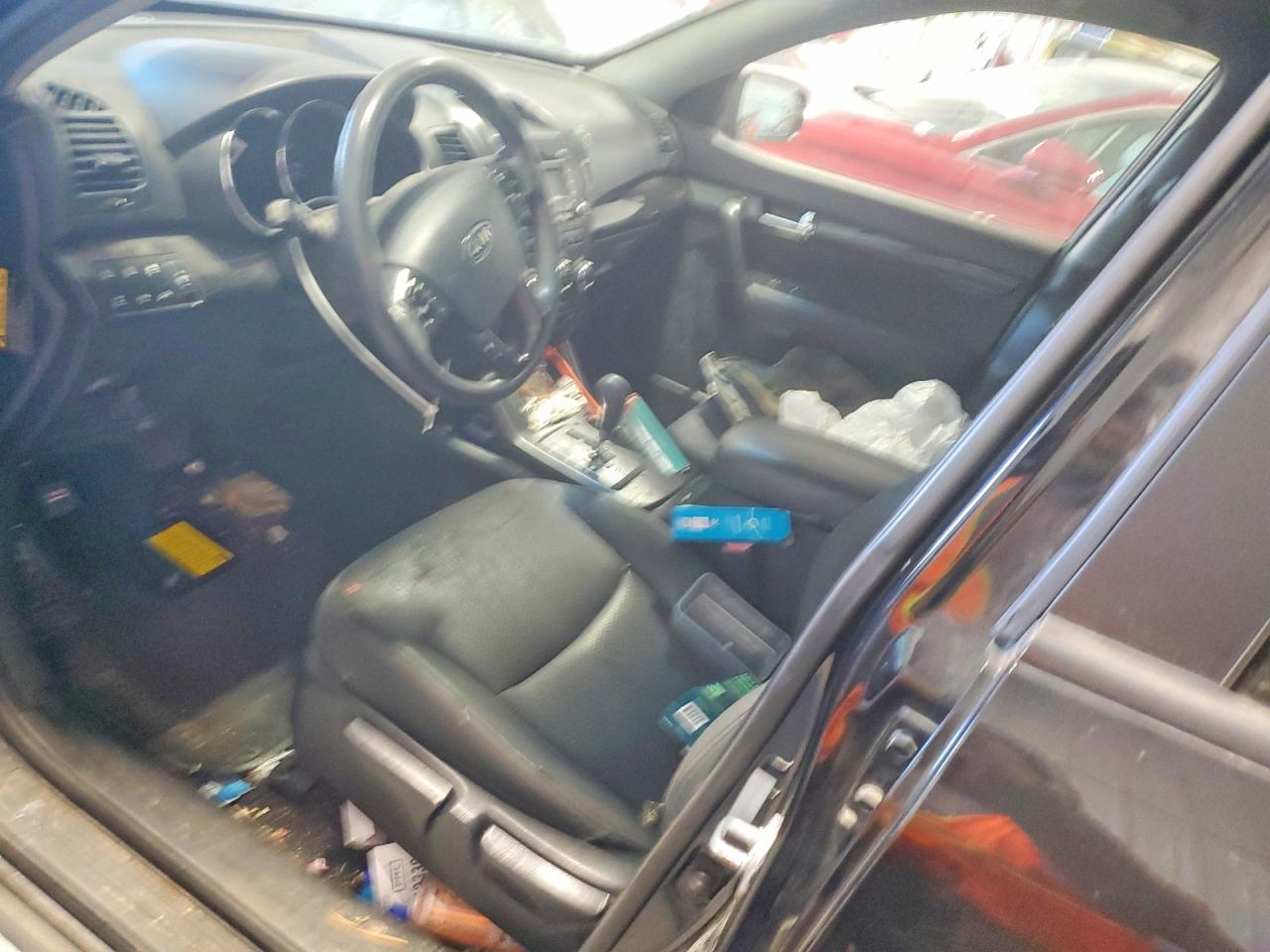 2012 KIA SORENTO BASE photo 8