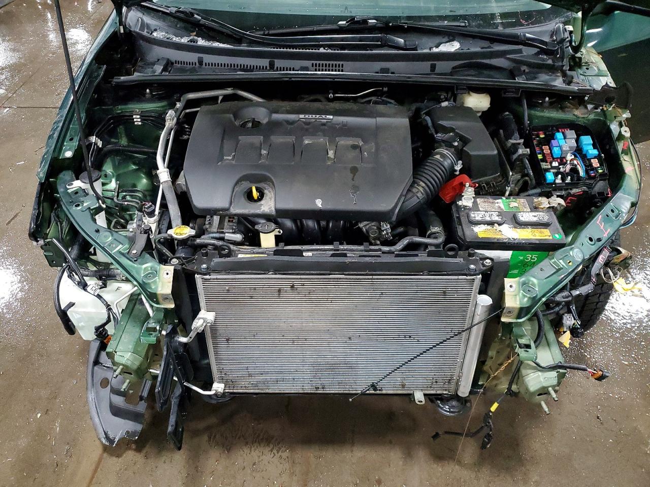 2015 TOYOTA COROLLA L photo 20