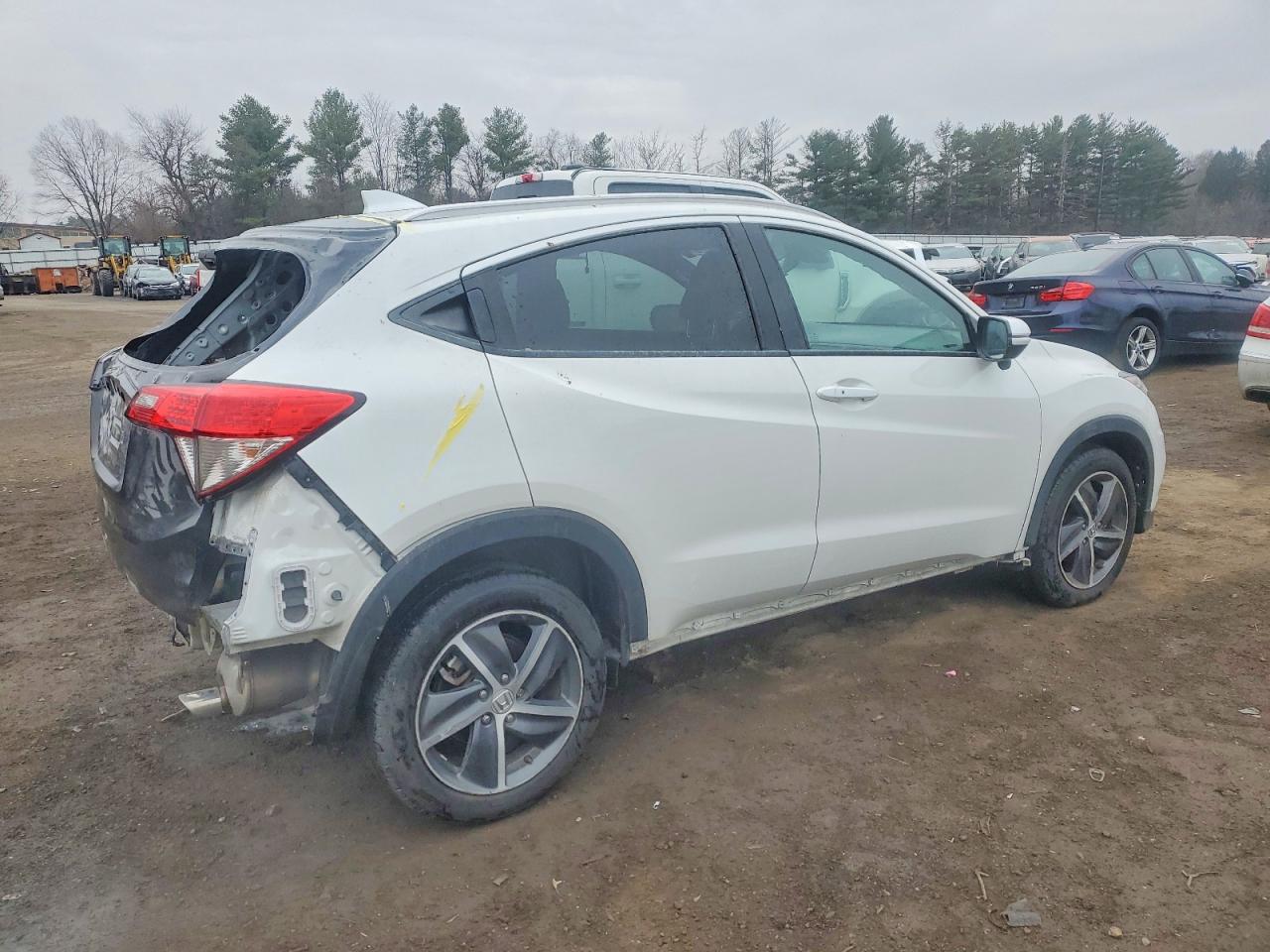 2021 HONDA HR-V EX photo 3