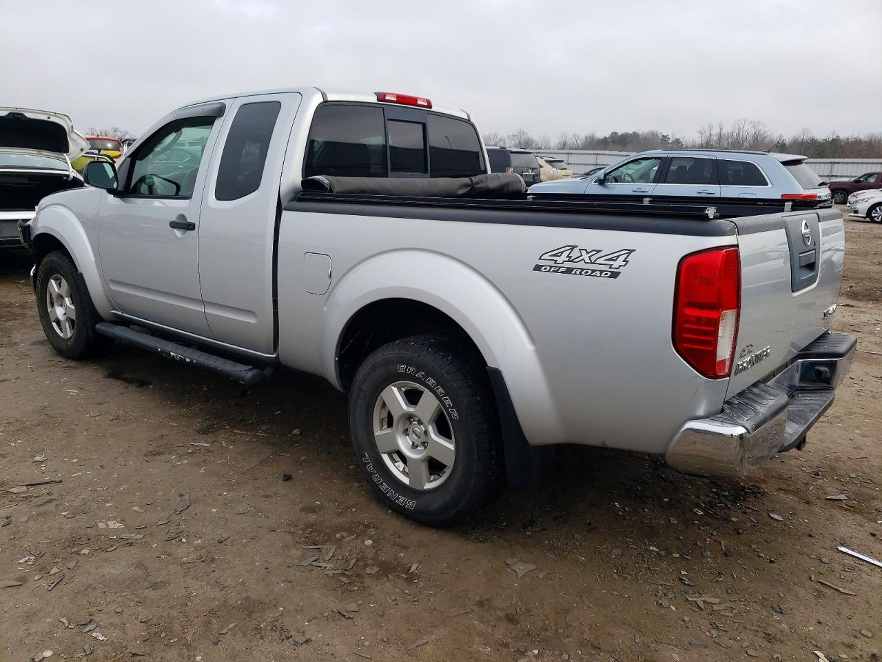 2007 NISSAN FRONTIER KING CAB LE photo 2