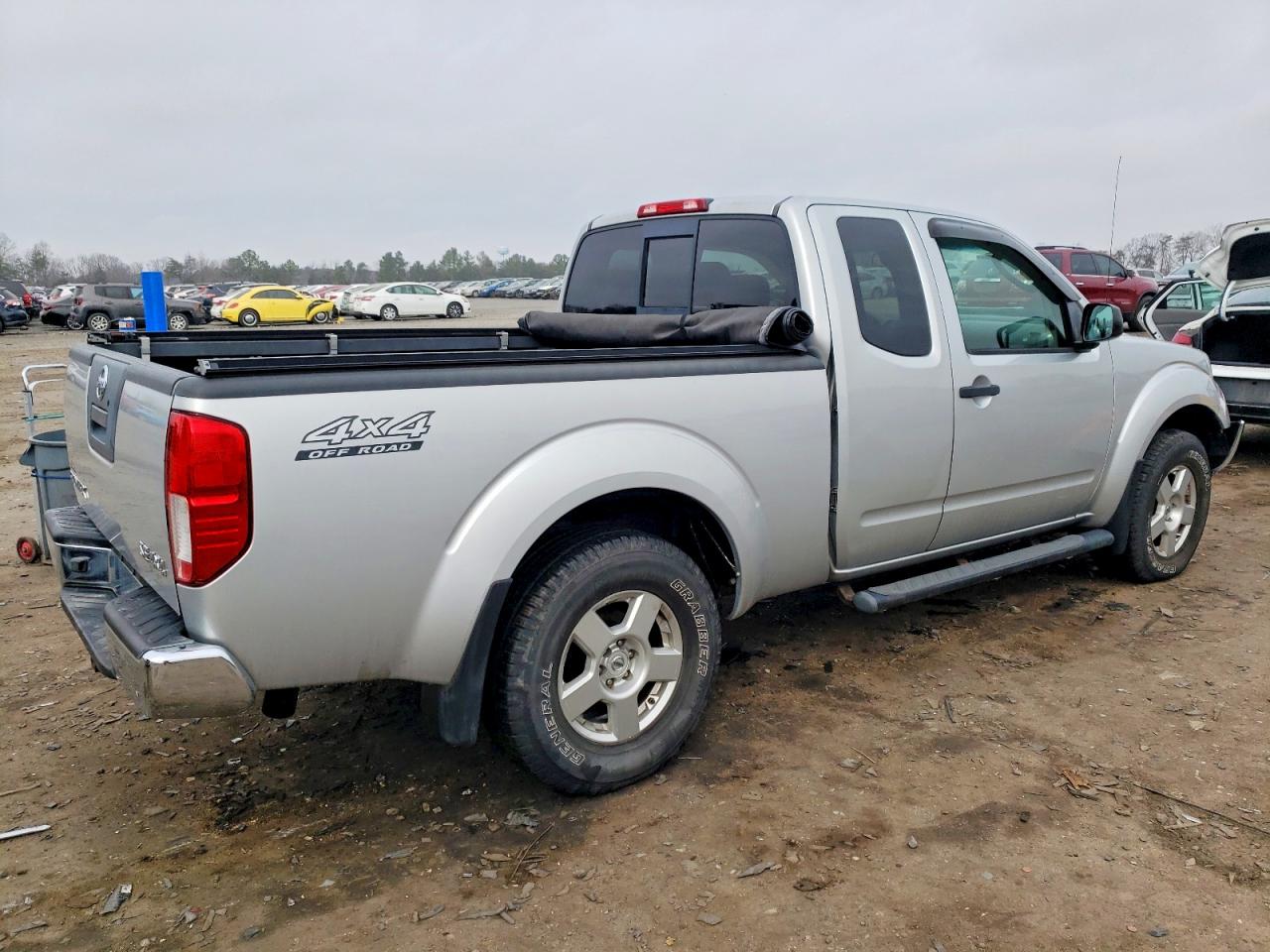 2007 NISSAN FRONTIER KING CAB LE photo 3