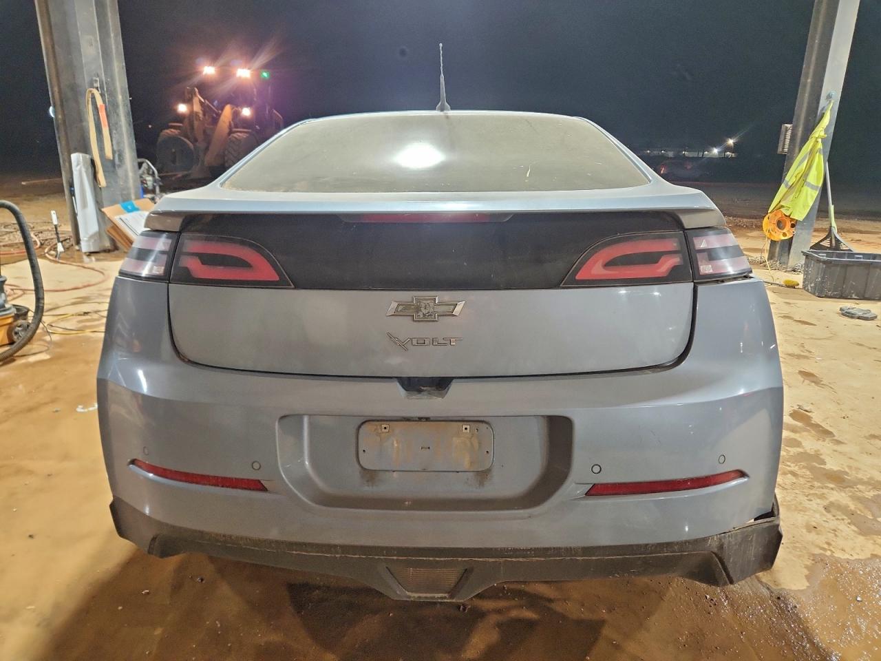 2013 CHEVROLET VOLT photo 6