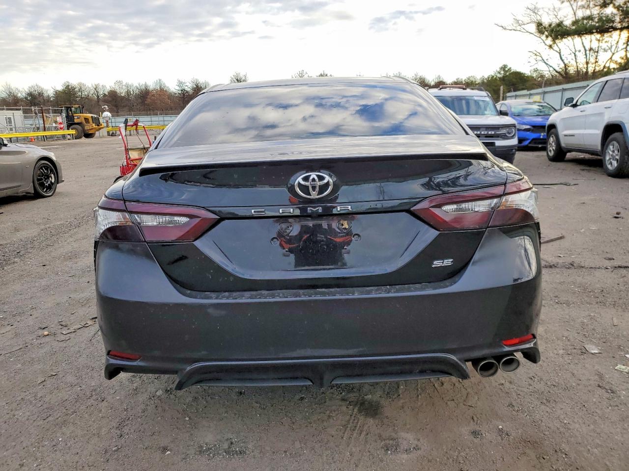 2018 TOYOTA CAMRY L photo 6