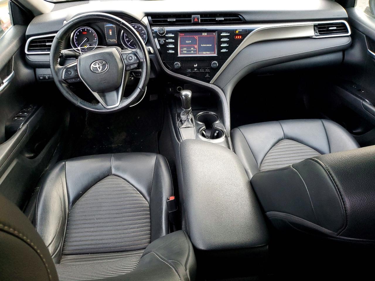 2018 TOYOTA CAMRY L photo 8