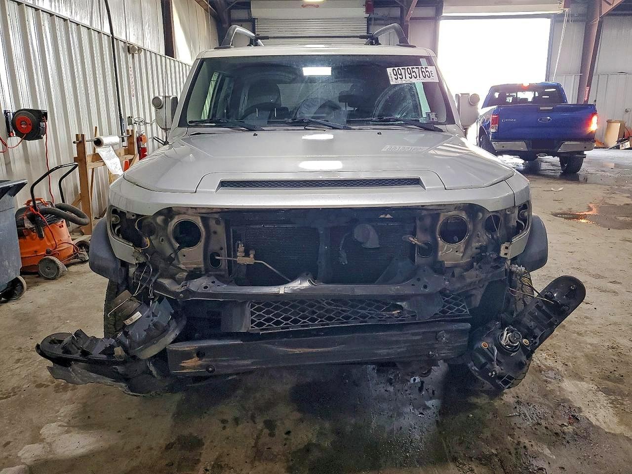 2007 TOYOTA FJ CRUISER photo 5
