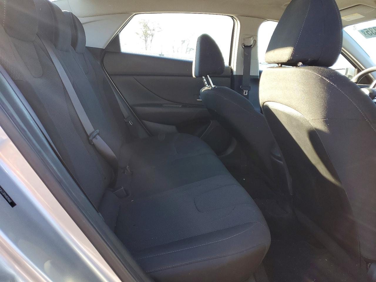 2023 HYUNDAI ELANTRA SE photo 10