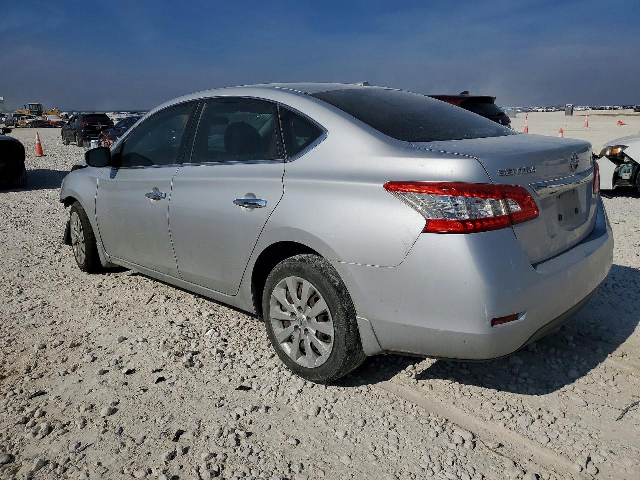2015 NISSAN SENTRA S photo 2